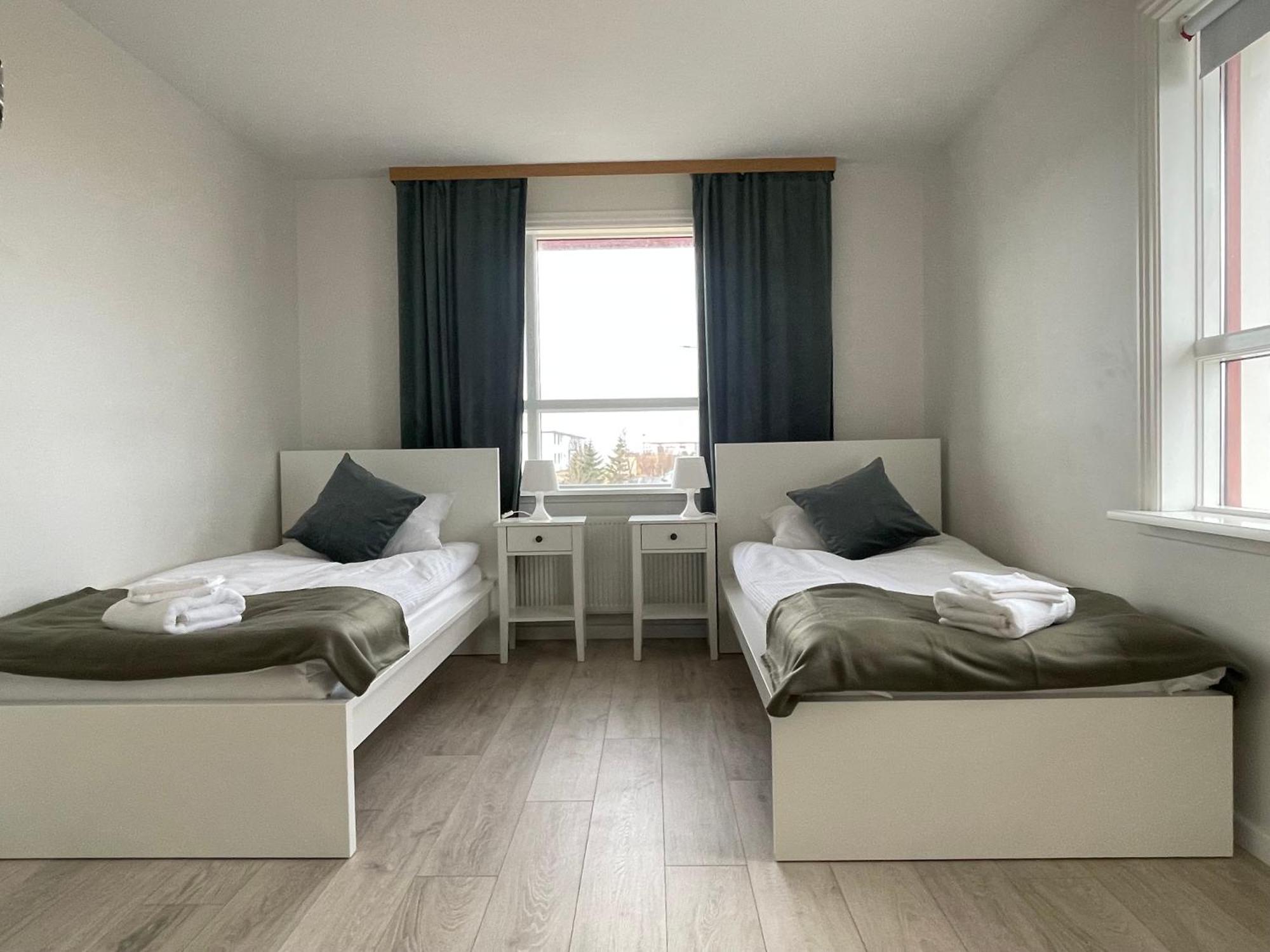 Iq Apartments 1 เค็ปลาวิก ภายนอก รูปภาพ